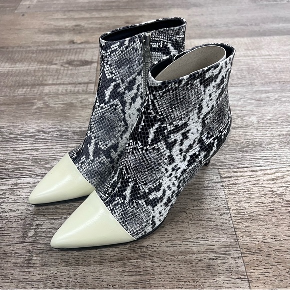 (AN-87) Rag & Bone Beha Boot in Black/ White Multi - Picture 3 of 4